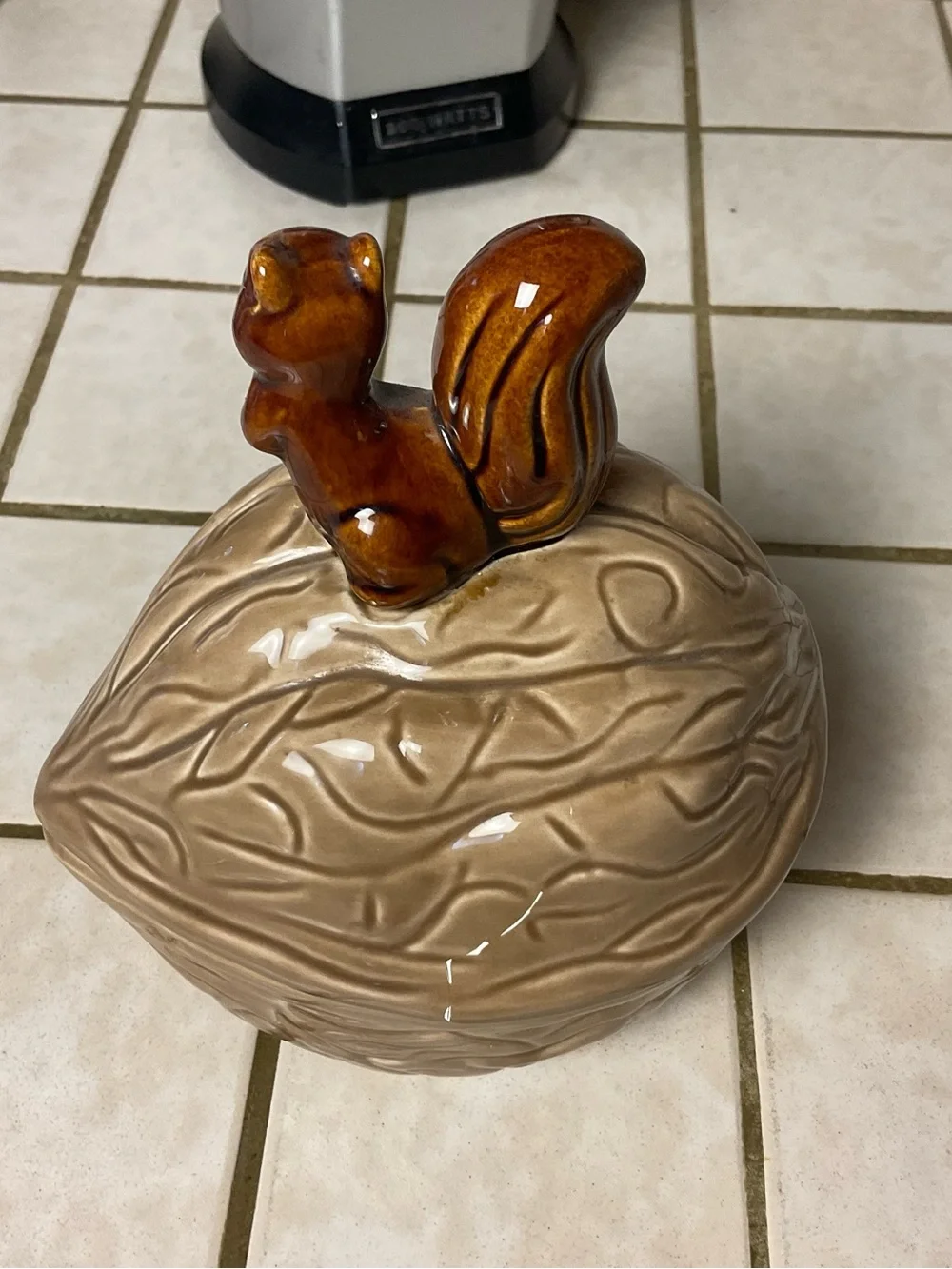 Vintage Armbee Taiwan Squirrel Nut Bowl Cookie jar Woodland Cottagecore Canister